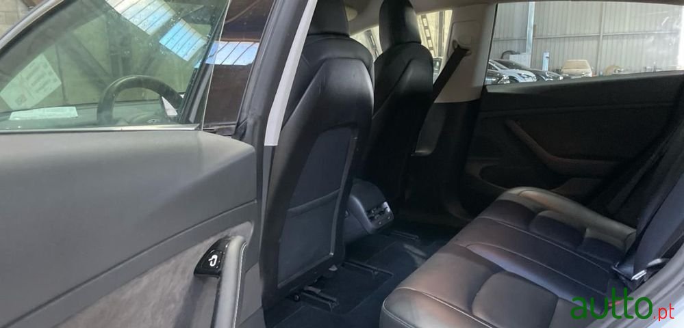 2020' Tesla Model 3 photo #5