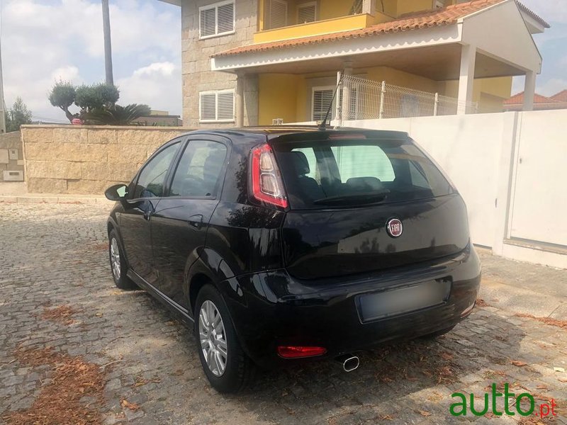 2014' Fiat Punto 1.2 Young S&S photo #4