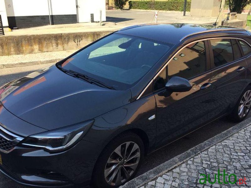 2016' Opel Astra Eco Flex photo #1