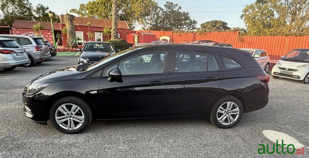 2021' Opel Astra Sports Tourer photo #4