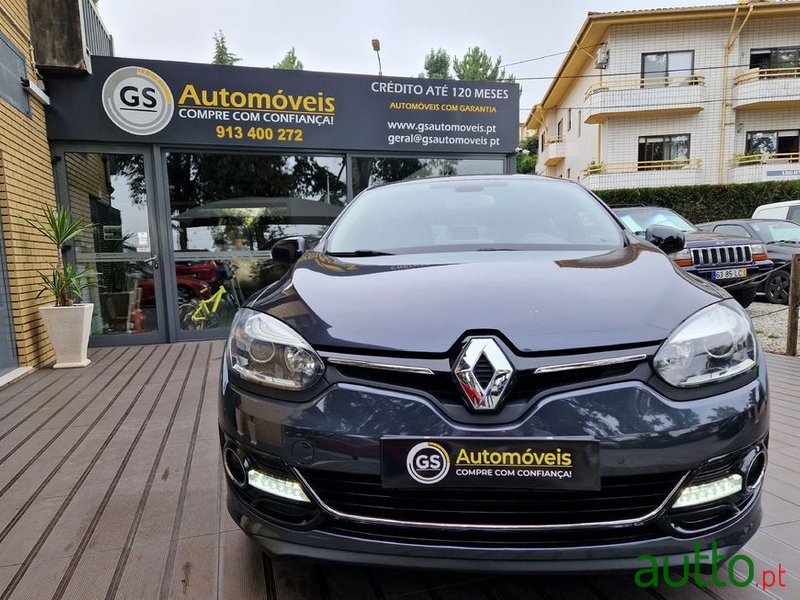 2014' Renault Megane photo #3