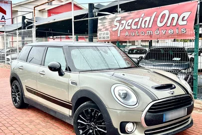 2018' MINI Clubman One Aut. Blackyard
