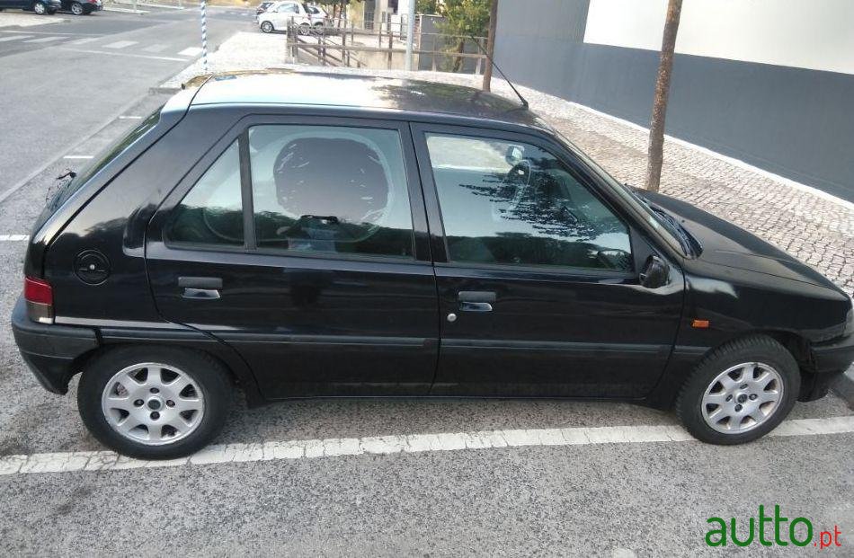 1995' Peugeot 106 photo #1