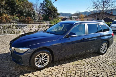 2013' BMW Série 3 D Touring