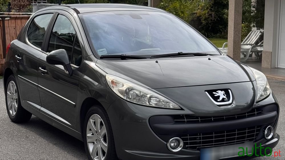 2008' Peugeot 207 120 Sport photo #3