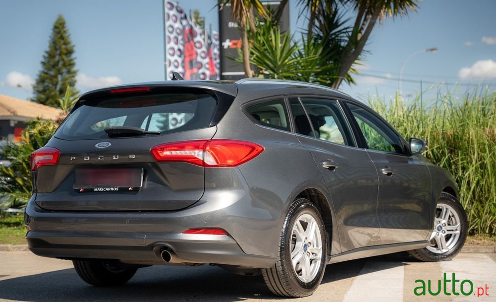 2020' Ford Focus Sw photo #5