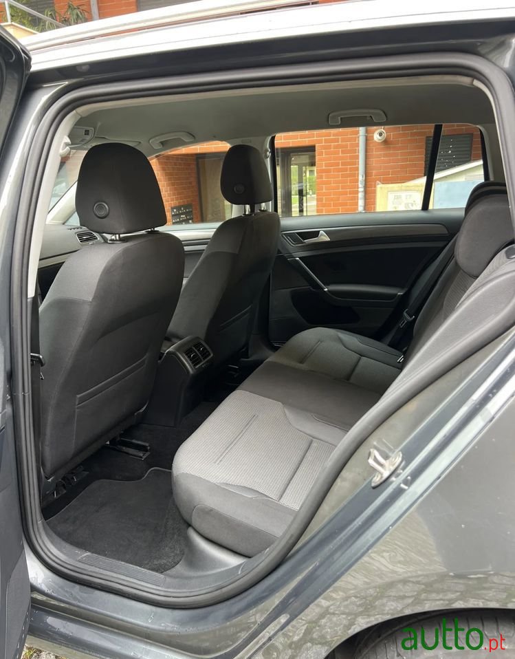 2019' Volkswagen Golf Variant photo #4