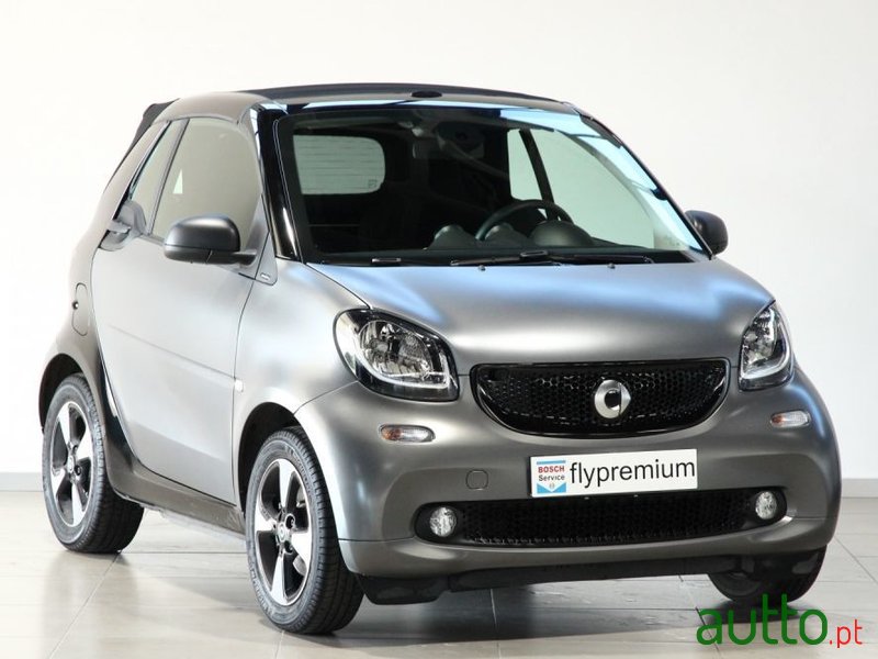 2018' Smart Fortwo photo #1