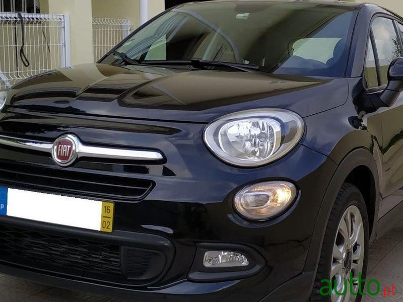 2016' Fiat 500X photo #2