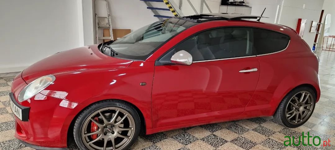 2009' Alfa Romeo MiTo photo #2