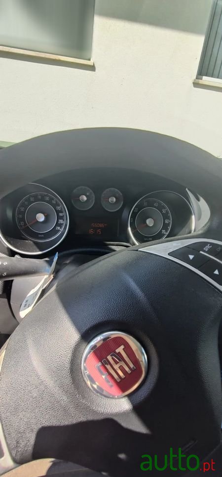 2013' Fiat Punto photo #2