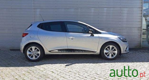 2017' Renault Clio photo #4