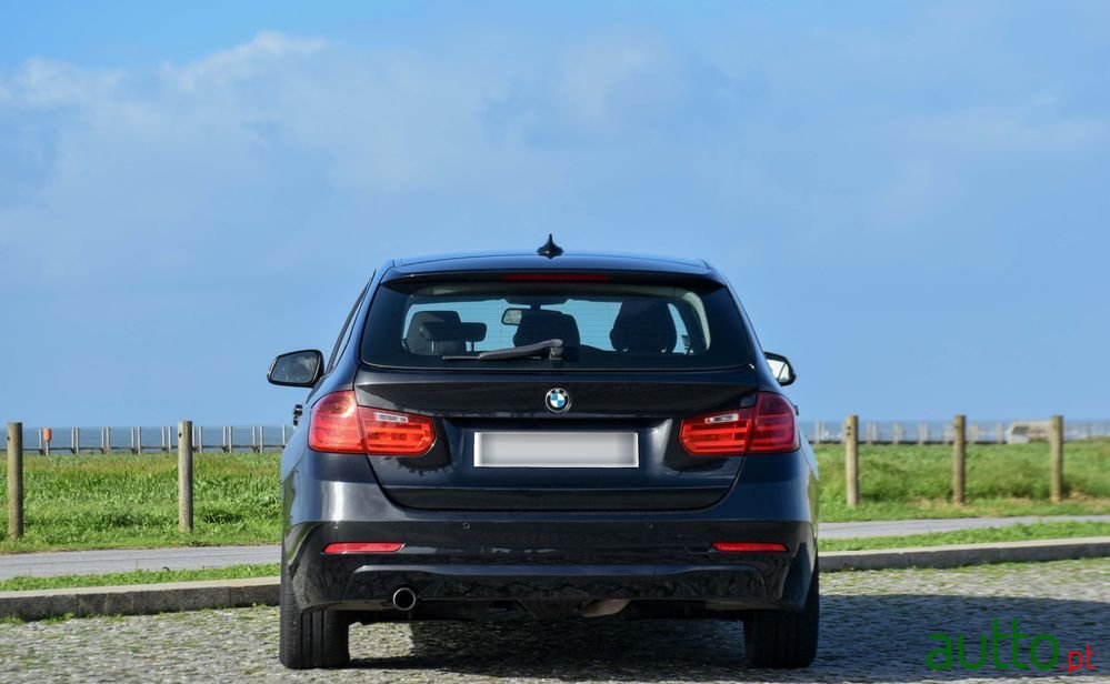 2016' BMW 318 D Touring Line Sport photo #5