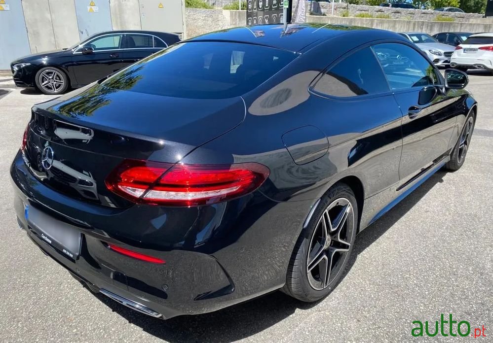 2023' Mercedes-Benz C 300 D Amg Line photo #3