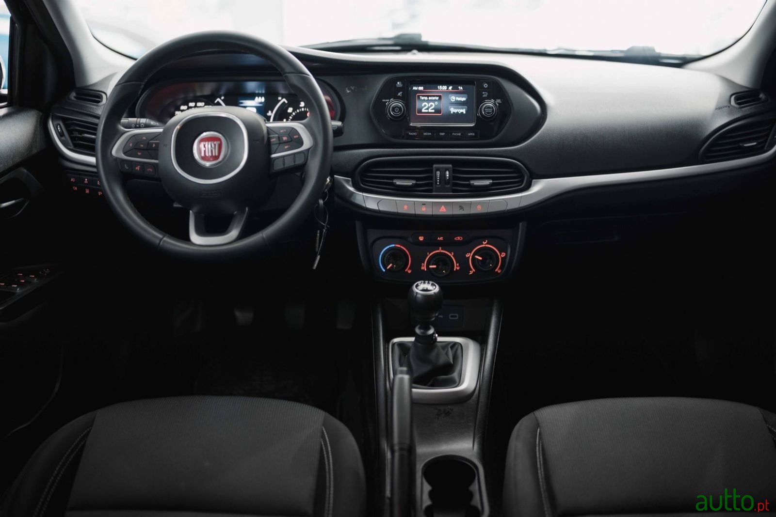2019' Fiat Tipo photo #2