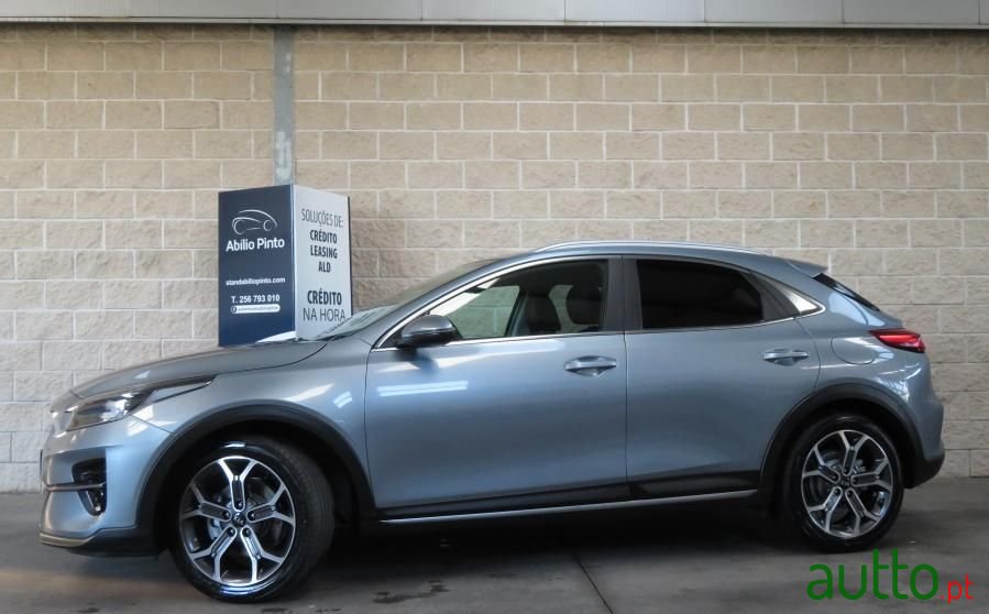 2021' Kia XCeed 1.0 T-Gdi Drive photo #2