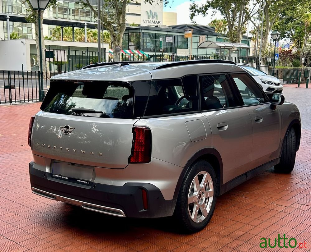 2024' MINI Countryman E Classic photo #4