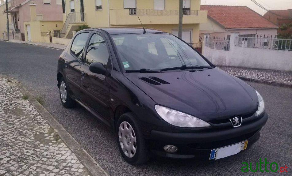 2004' Peugeot 206 photo #2