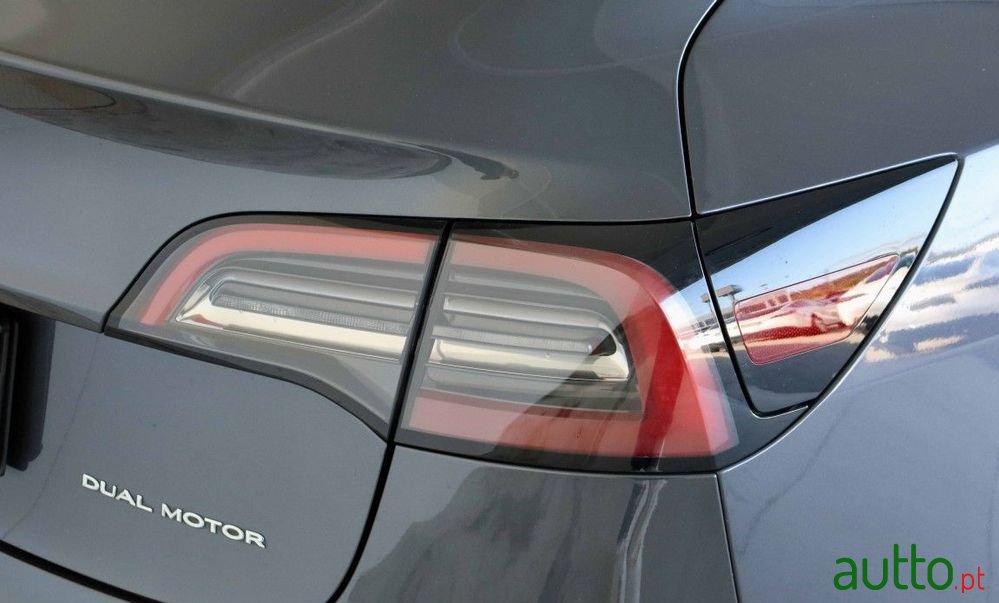 2022' Tesla Model 3 photo #6