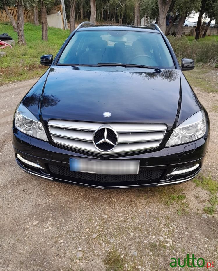 2010' Mercedes-Benz C 200 photo #1