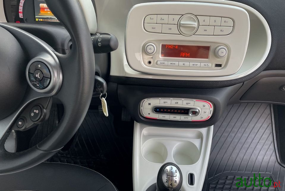 2014' Smart Fortwo photo #5