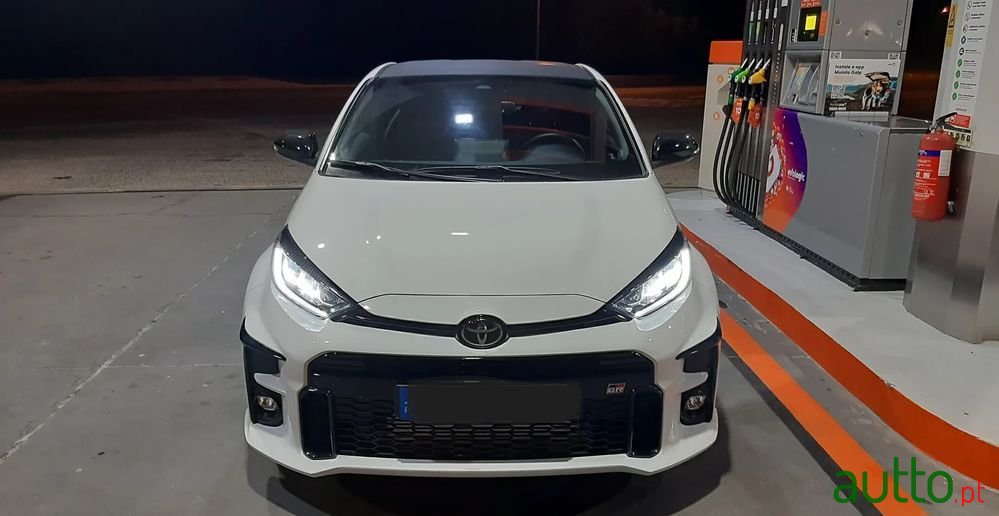 2021' Toyota Yaris photo #3