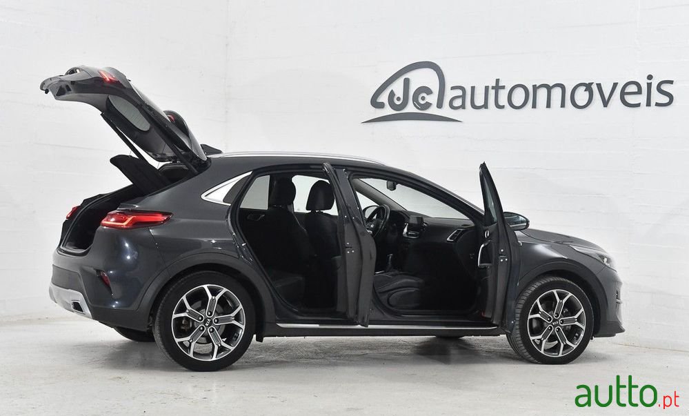 2020' Kia XCeed 1.6 Crdi Mhev Tech photo #6