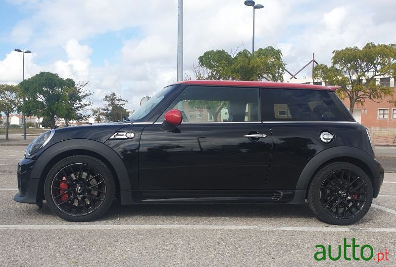 2012' MINI John Cooper Works photo #4