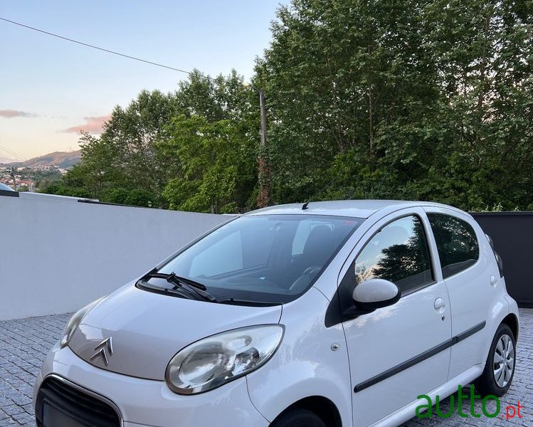 2010' Citroen C1 photo #1
