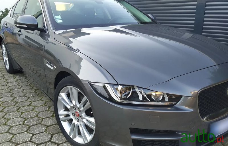 2017' Jaguar XE 2.0 D Prestige Aut. photo #1