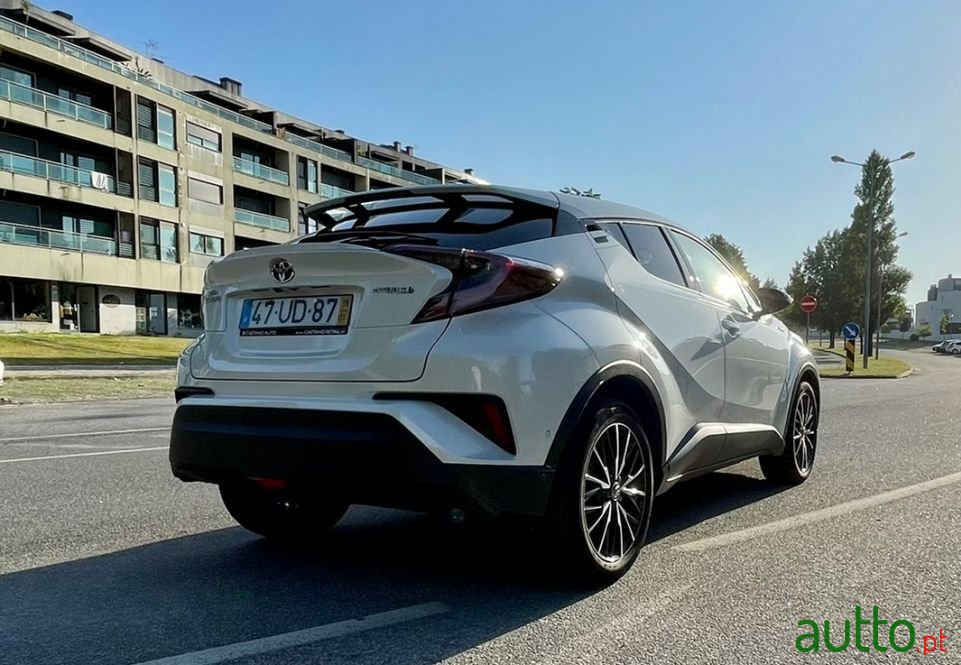 2018' Toyota C-Hr photo #4