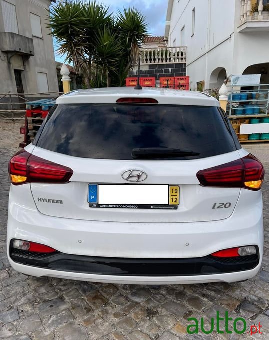 2019' Hyundai i20 photo #6