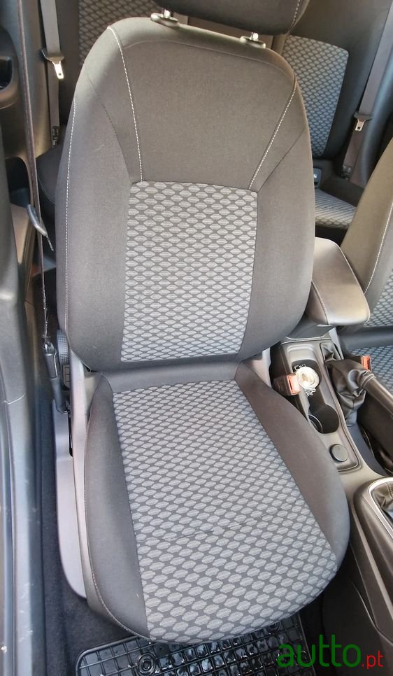 2016' Opel Astra Sports Tourer photo #2