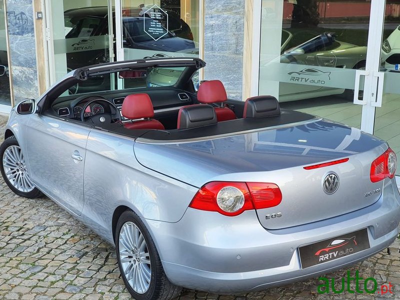 2007' Volkswagen Eos photo #2