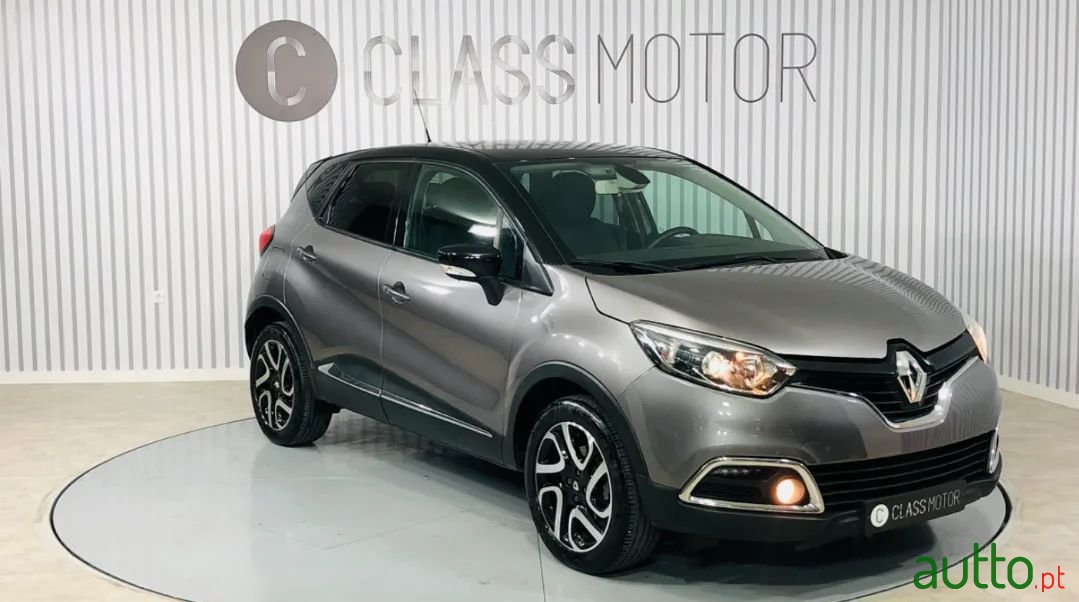 2016' Renault Captur photo #3