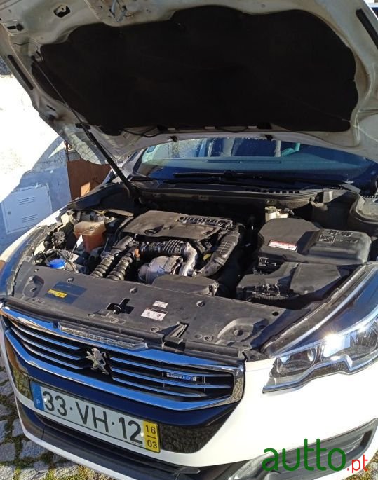 2016' Peugeot 508 Sw photo #1