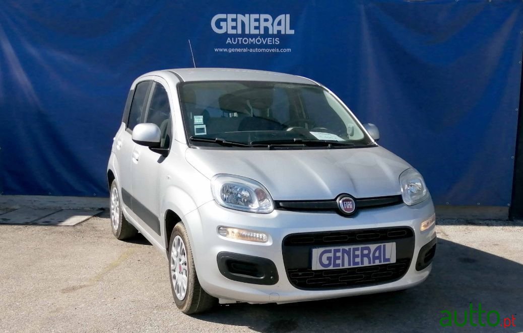 2019' Fiat Panda photo #3