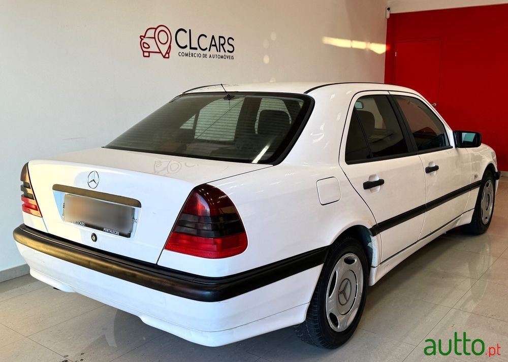 1997' Mercedes-Benz Classe C photo #3