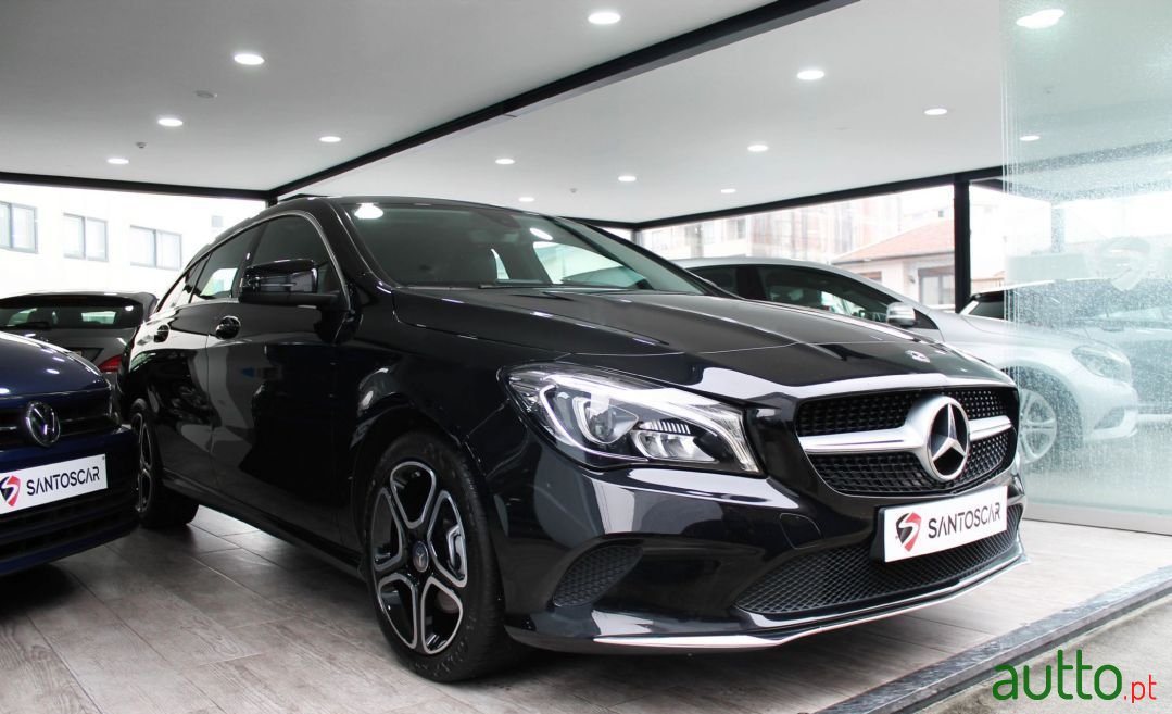 2017' Mercedes-Benz Cla-180 photo #4