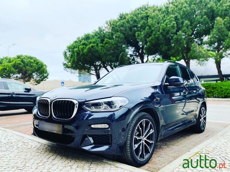 2019' BMW X3 20 D Xdrive Pack M photo #1