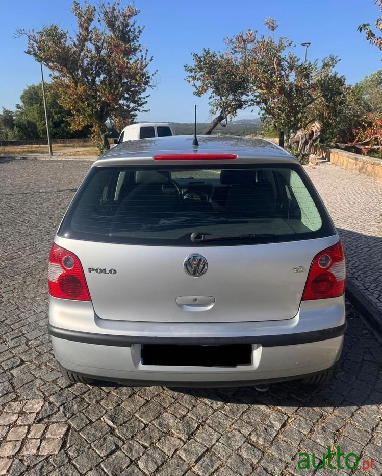 2003' Volkswagen Polo photo #4