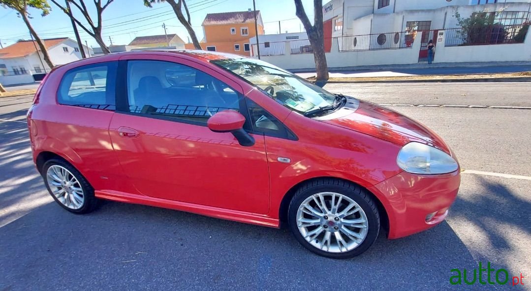 2008' Fiat Grande Punto photo #1