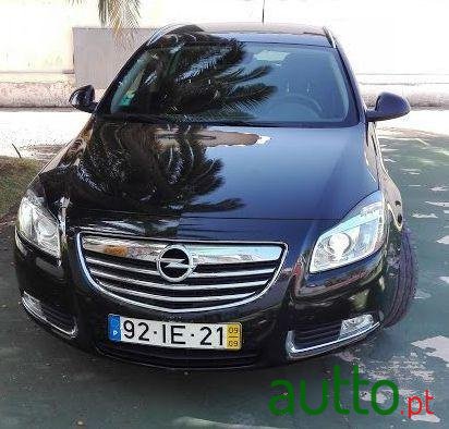 2009' Opel Insignia Sports Tourer photo #1