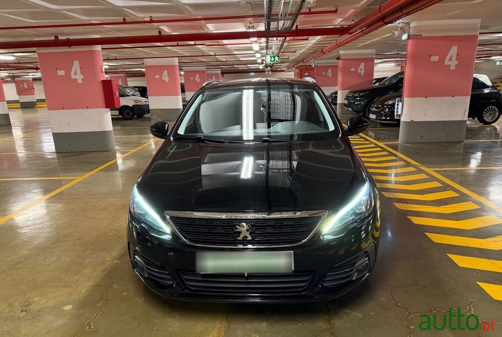 2019' Peugeot 308 Sw photo #2