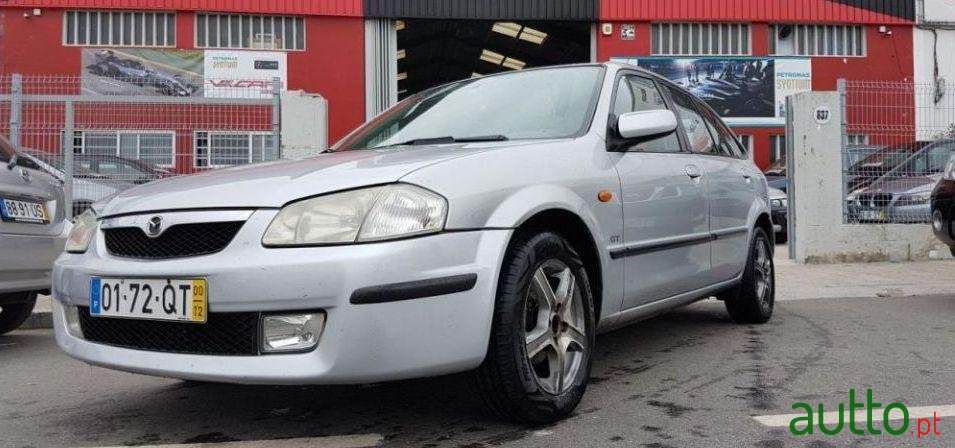 2000' Mazda 323 1.3 photo #3