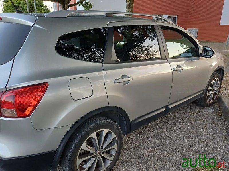 2009' Nissan Qashqai photo #2