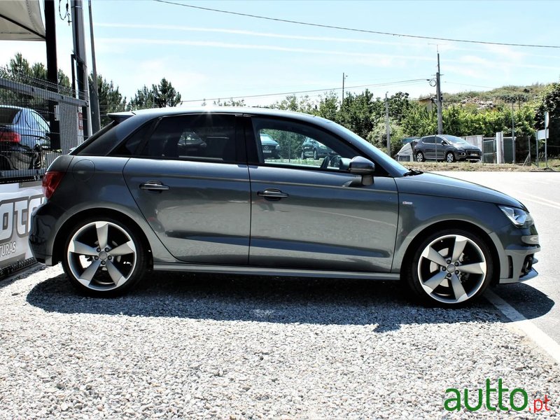 2012' Audi A1 photo #4
