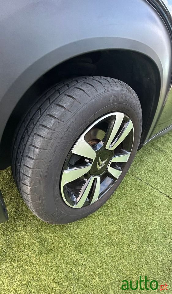 2019' Citroen C3 Aircross photo #4