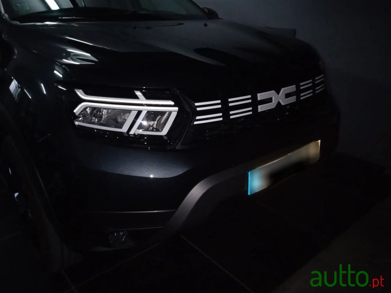 2023' Dacia Duster photo #3