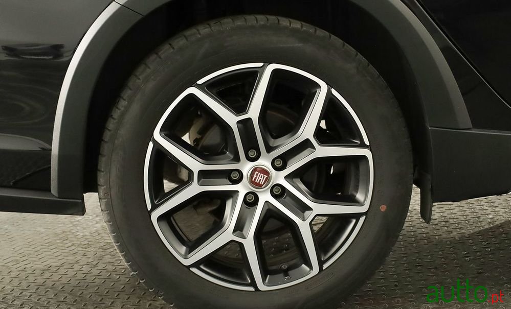 2024' Fiat Tipo Station Wagon photo #6